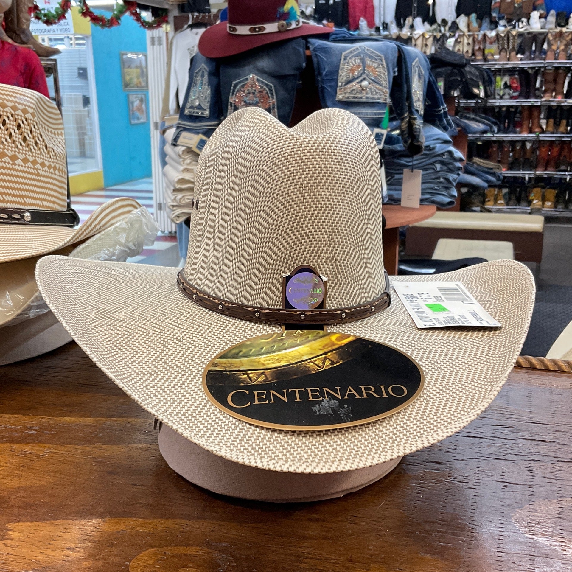 Centenario western clearance wear